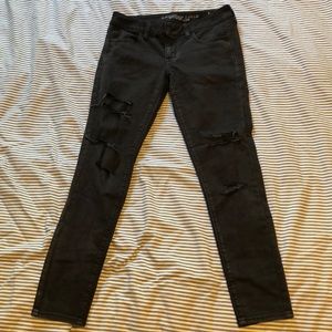 American Eagle Black Distressed Jegging